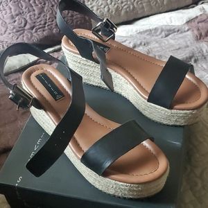 Wedge sandals